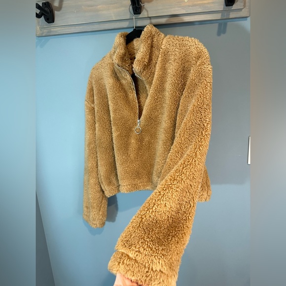 Fashion Nova Cropped Teddy Quarter Zip Sweatshirt in Brown/Camel - Picture 7 of 10